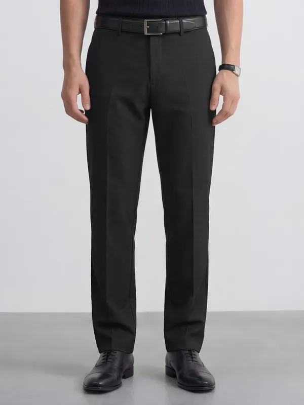 Highlander Men Black Slim Fit Solid Formal Trouser
