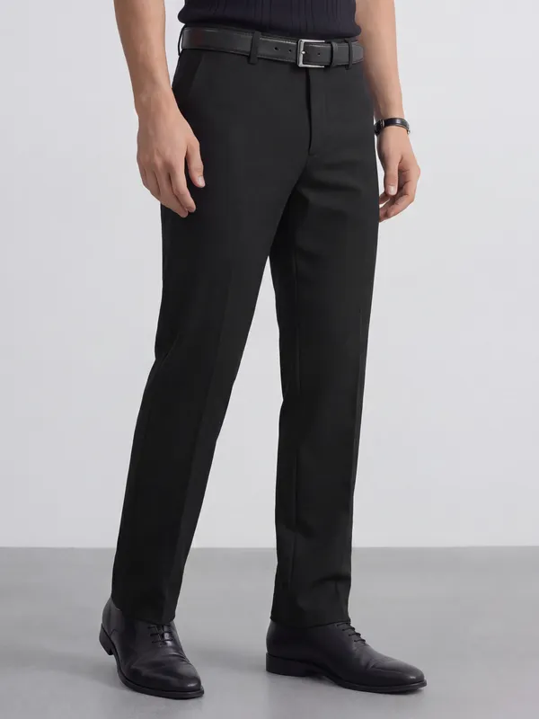 Highlander Men Black Slim Fit Solid Formal Trouser