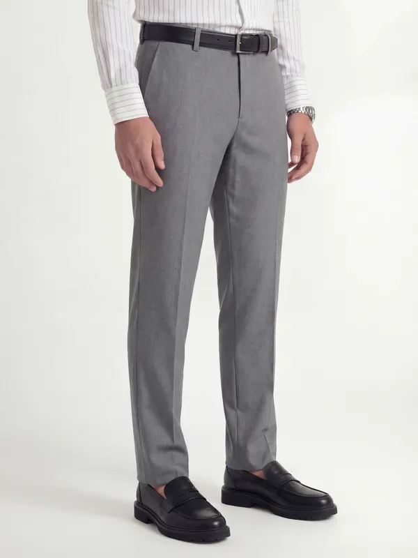 Highlander Men Grey Slim Fit Solid Formal Trouser