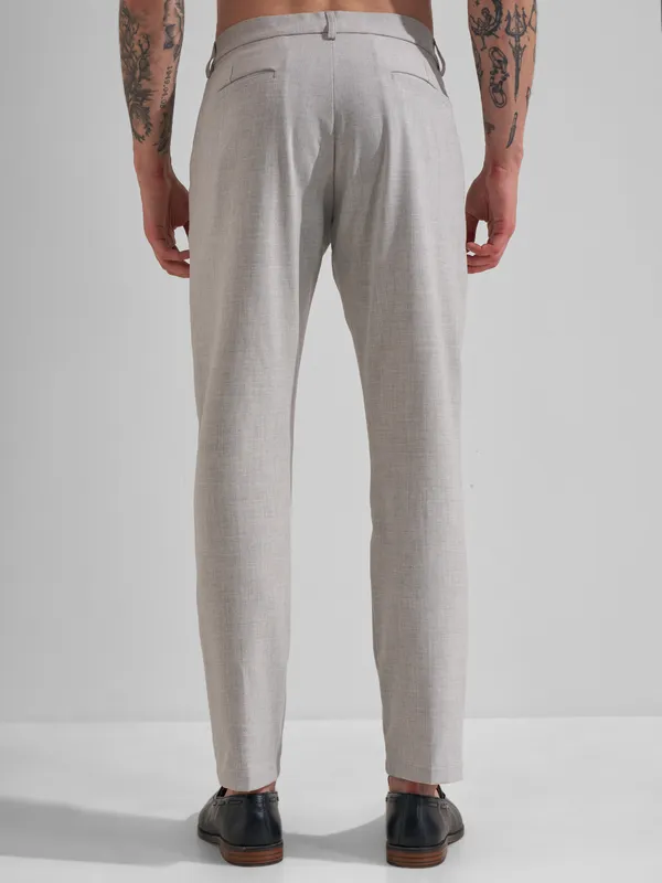 Highlander Men Grey Slim Fit Solid Formal Trouser