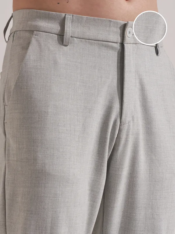 Highlander Men Grey Slim Fit Solid Formal Trouser