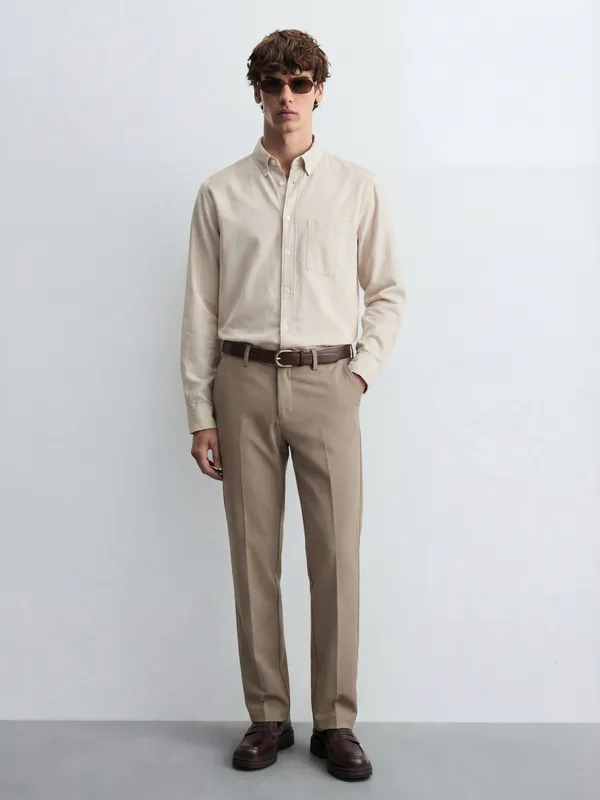 Highlander Men Khaki Slim Fit Solid Formal Trouser