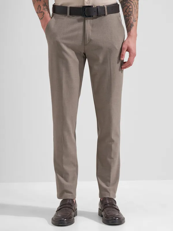 Highlander Men Tan Slim Fit Solid Formal Trouser