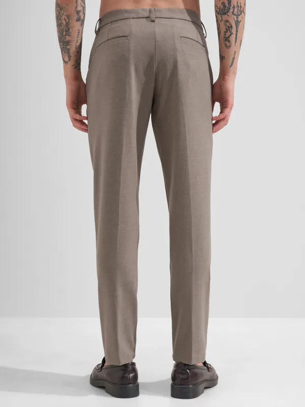 Highlander Men Tan Slim Fit Solid Formal Trouser