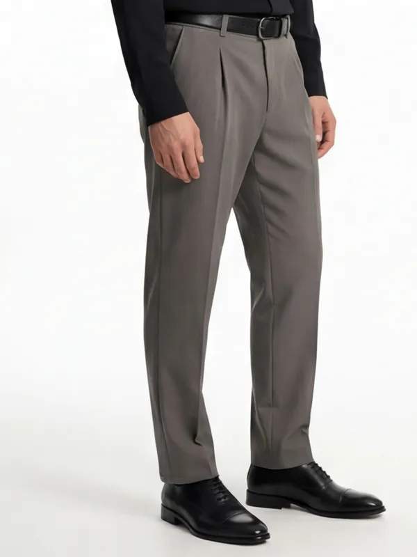 Highlander Men Grey Slim Fit Solid Formal Trouser