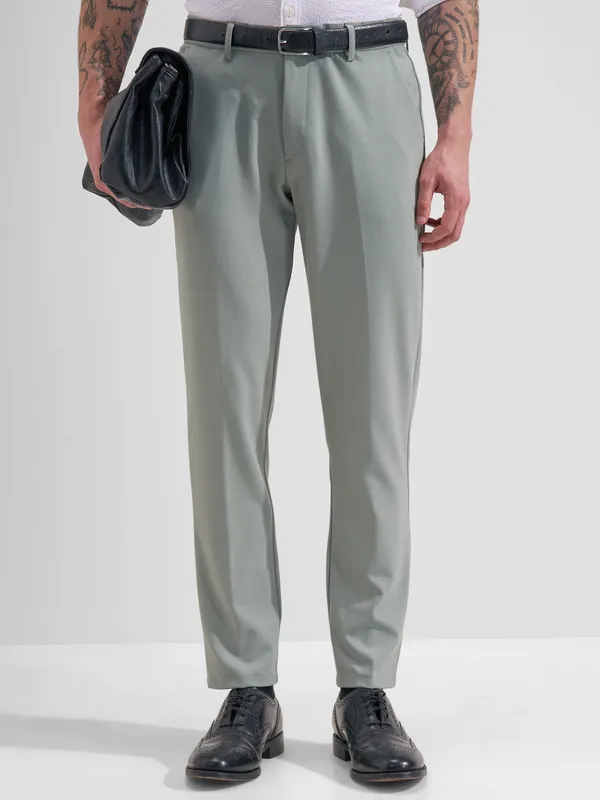 Highlander Men Grey Slim Fit Solid Formal Trouser