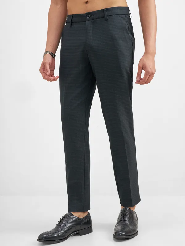 Highlander Men Black Slim Fit Checked Formal Trouser