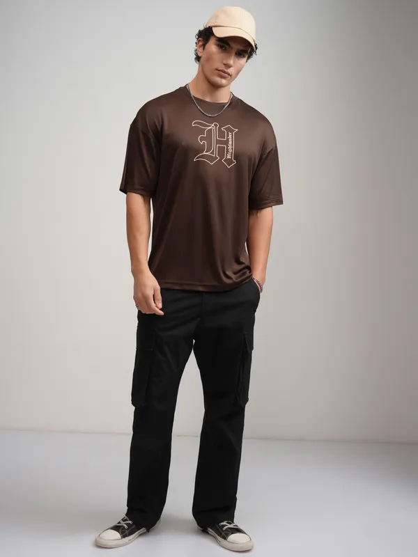 Highlander Men Brown Printed Round Neck Oversized Fit T-Shirt