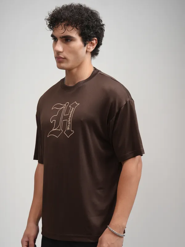Highlander Men Brown Printed Round Neck Oversized Fit T-Shirt