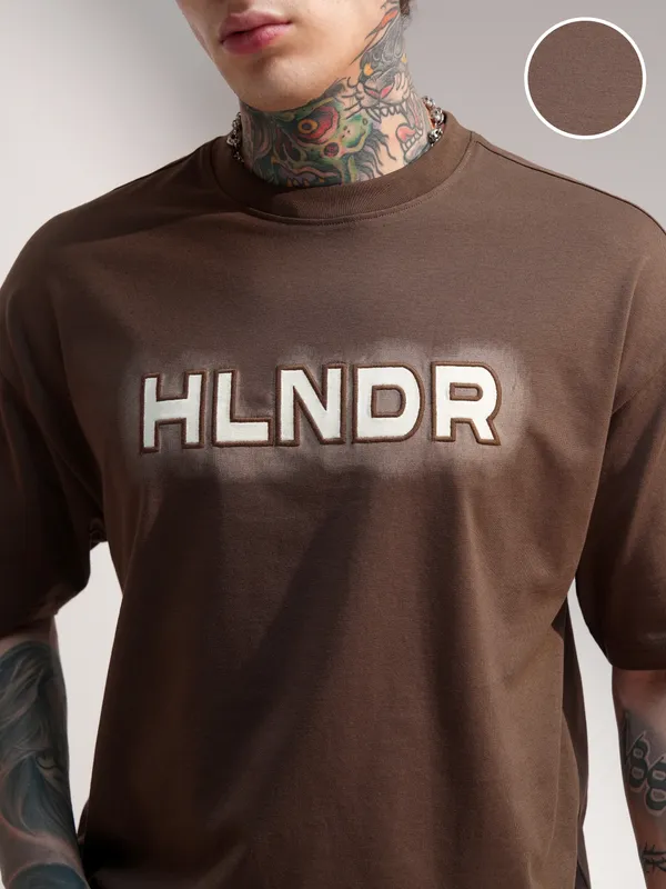 Highlander Men Brown Printed Round Neck Oversized Fit T-Shirt