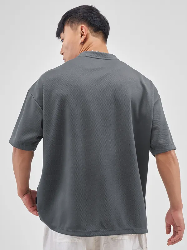 Highlander Men Grey Applique Round Neck Oversized Fit T-Shirt