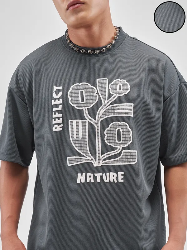 Highlander Men Grey Applique Round Neck Oversized Fit T-Shirt