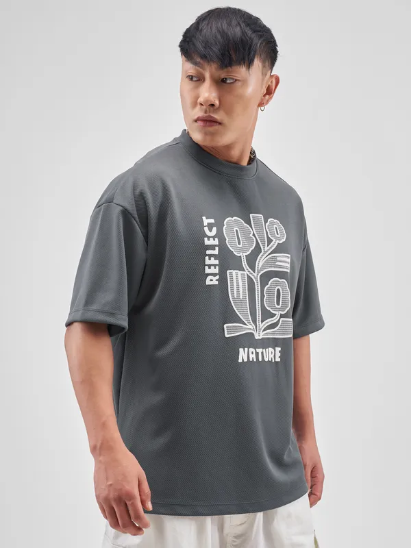 Highlander Men Grey Applique Round Neck Oversized Fit T-Shirt