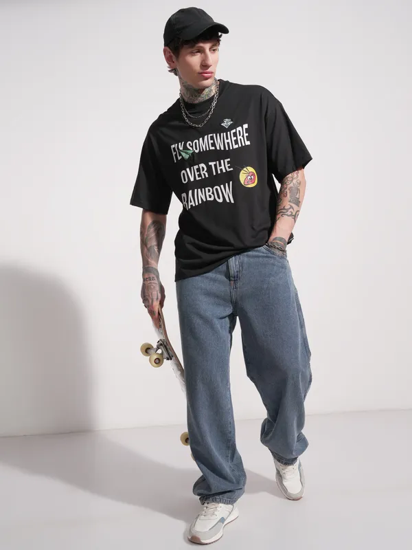 Highlander Men Black Printed Round Neck Oversized Fit T-Shirt