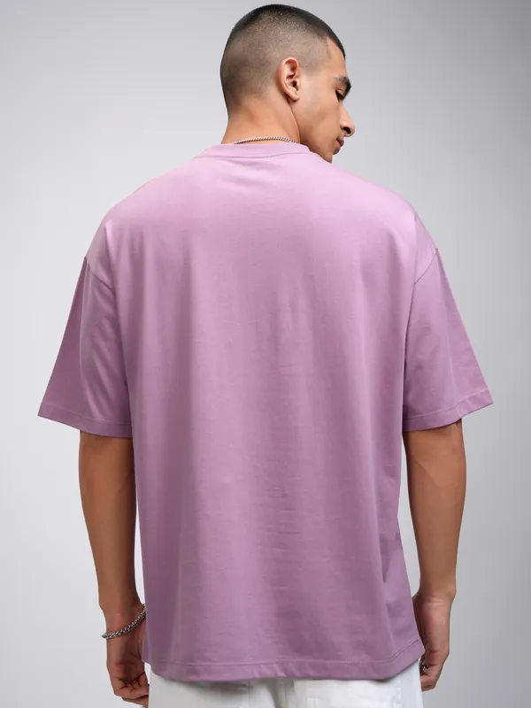 Highlander Men Lavender Printed Round Neck Oversized Fit T-Shirt
