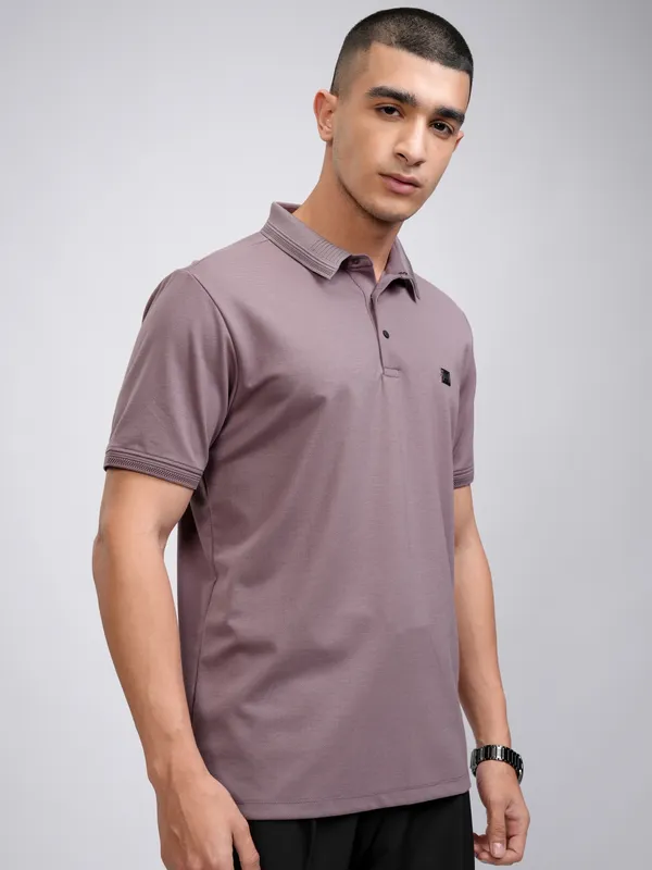 Highlander Men Mauve Solid Polo Collar T-Shirt