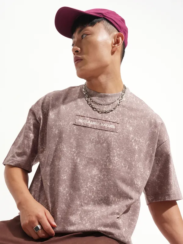 Highlander Men Purple Printed Round Neck Oversized Fit T-Shirt