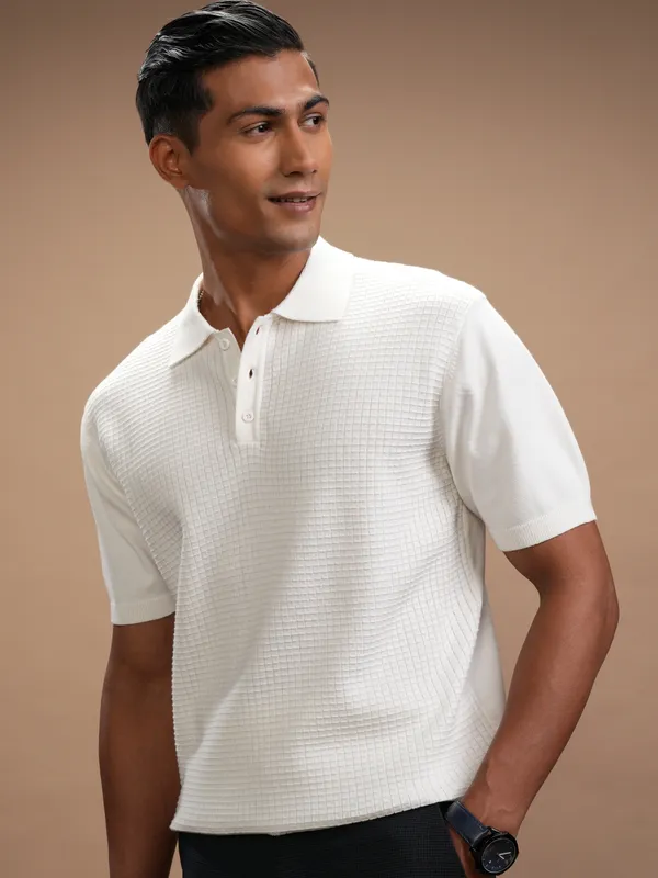 Highlander Men White Self Design Polo Collar Regular Fit T-Shirt