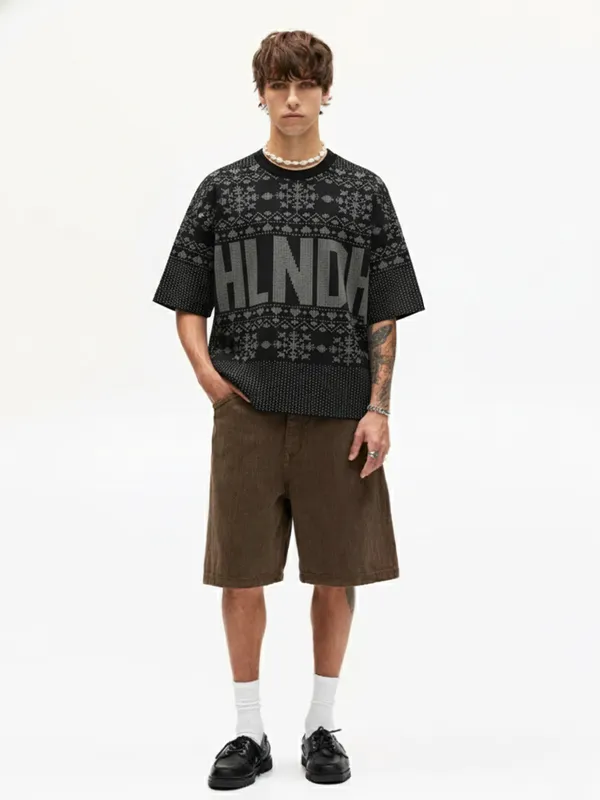 Highlander Men Black Printed Round Neck Oversized Fit T-Shirt