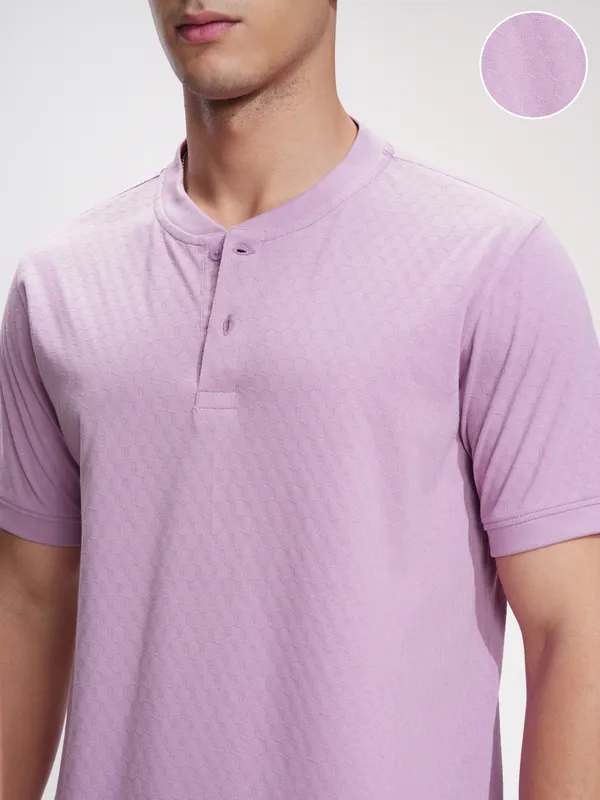 Highlander Men Mauve Self Design Henley Neck Relaxed Fit T-Shirt