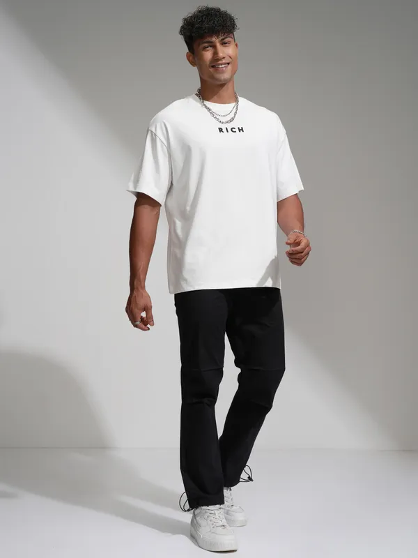 Highlander Men White Printed Round Neck Oversized Fit T-Shirt