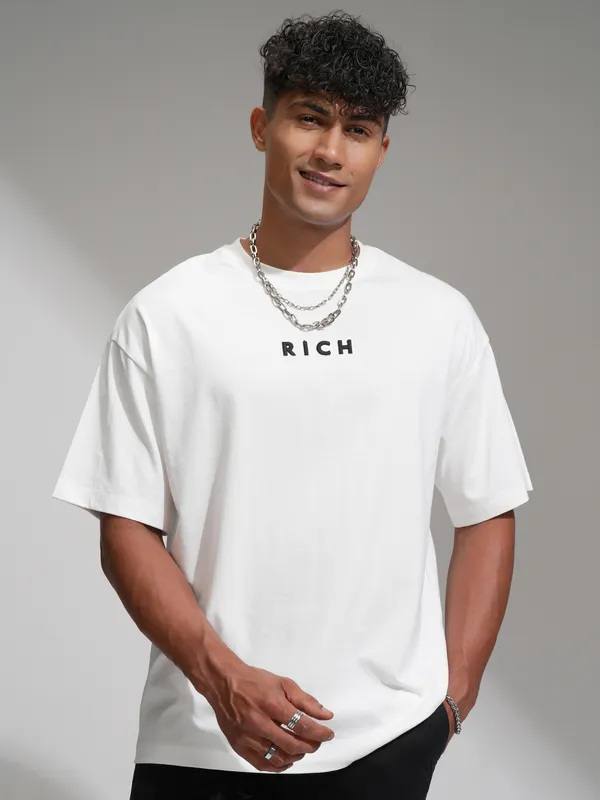 Highlander Men White Printed Round Neck Oversized Fit T-Shirt
