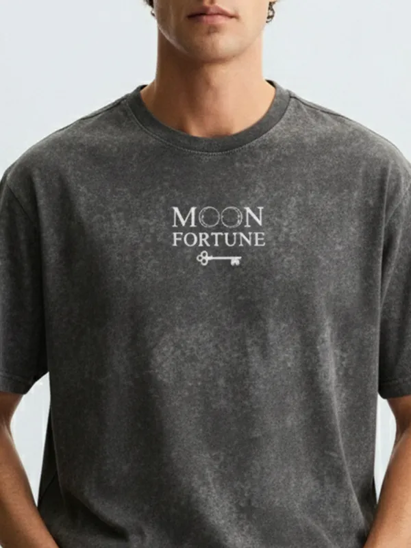 Highlander Men Black Printed Round Neck Oversized Fit T-Shirt