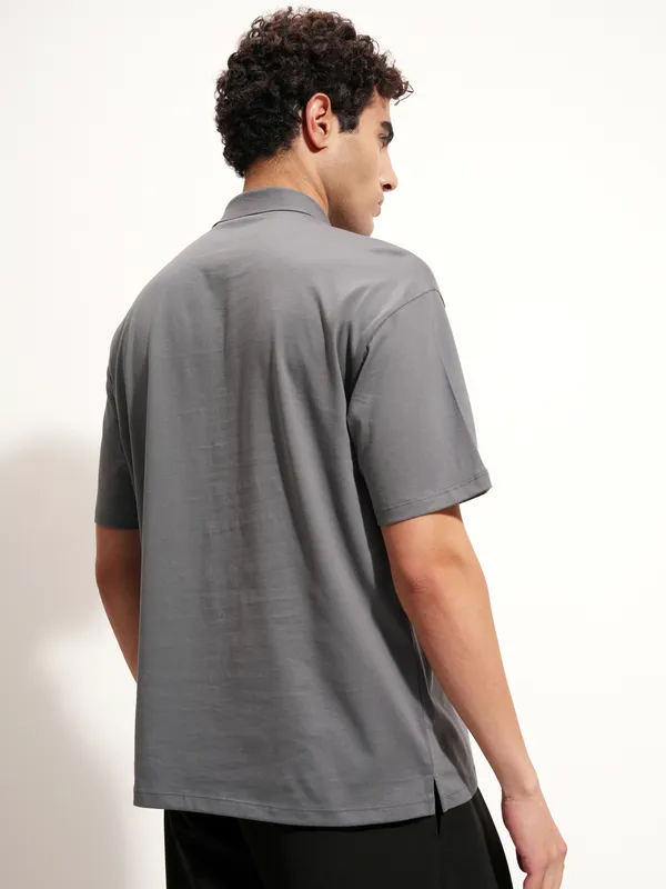 Highlander Men Grey Solid Polo Collar T-Shirt