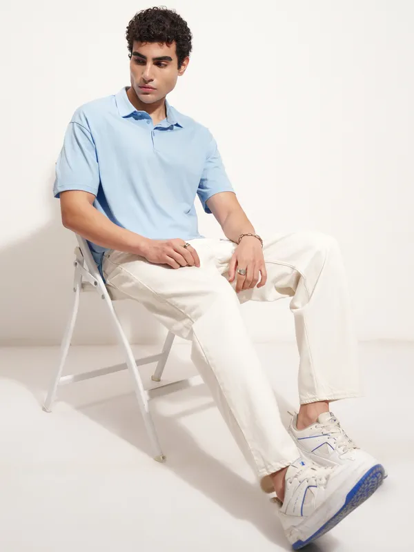 Highlander Men Blue Solid Polo Collar T-Shirt