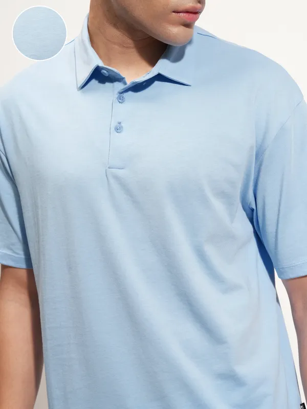 Highlander Men Blue Solid Polo Collar T-Shirt