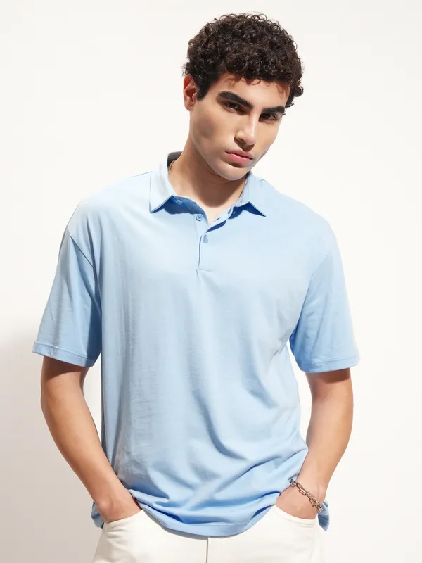 Highlander Men Blue Solid Polo Collar T-Shirt