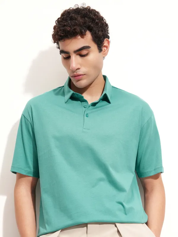 Highlander Men Sage Solid Polo Collar T-Shirt