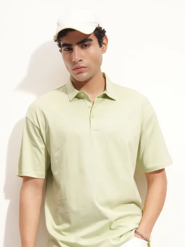Highlander Men Green Solid Polo Collar T-Shirt