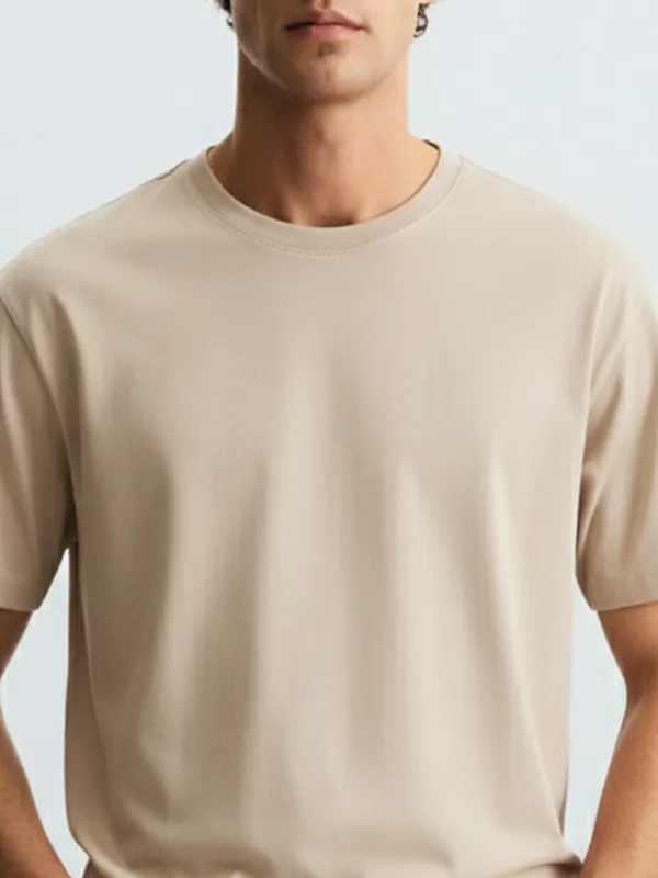 Highlander Men Beige Solid Round Neck T-Shirt