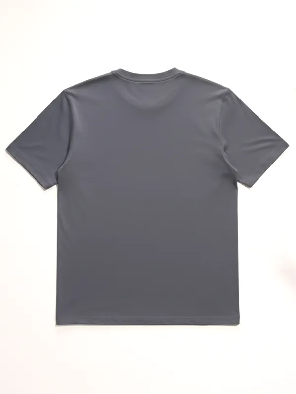 Highlander Men Grey Solid Round Neck T-Shirt