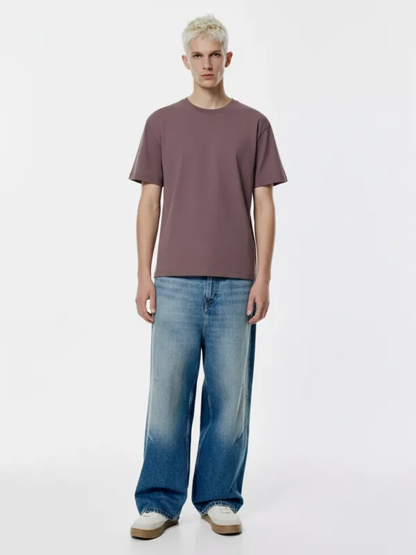 Highlander Men Purple Solid Round Neck T-Shirt