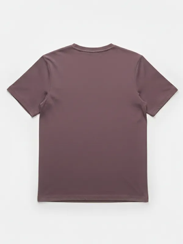 Highlander Men Purple Solid Round Neck T-Shirt
