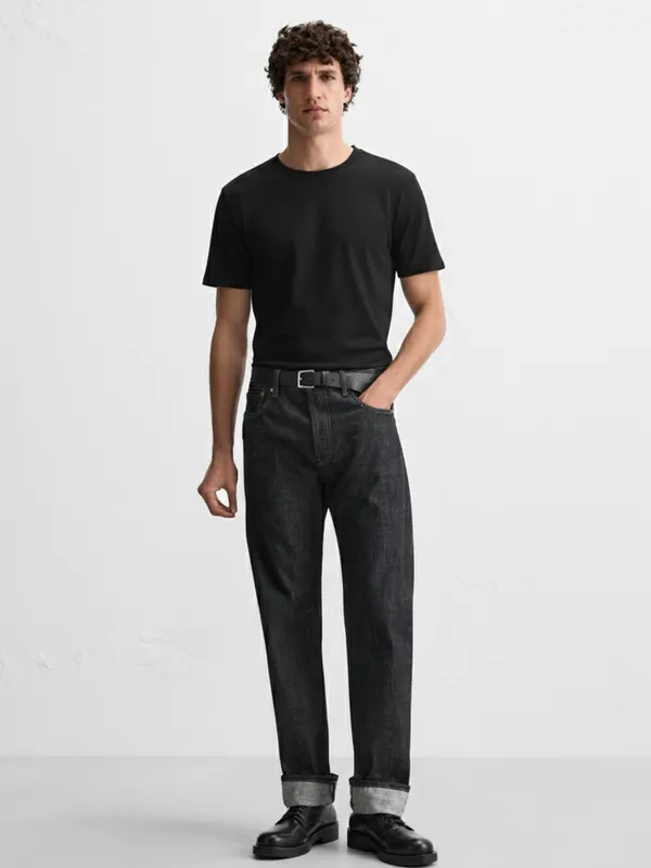 Highlander Men Black Solid Round Neck T-Shirt