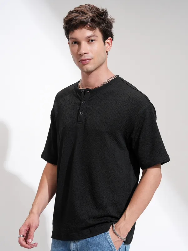Highlander Men Black Self Design Henley Neck Relaxed Fit T-Shirt