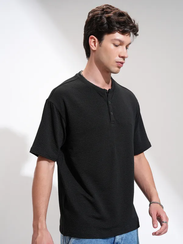 Highlander Men Black Self Design Henley Neck Relaxed Fit T-Shirt
