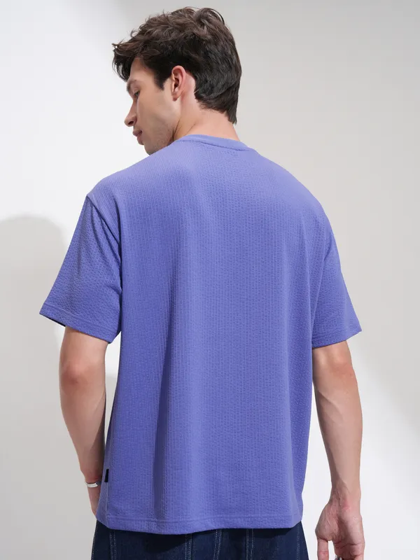 Highlander Men Purple Self Design Henley Neck Relaxed Fit T-Shirt