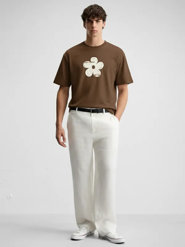 Highlander Men Brown Applique Round Neck Oversized Fit T-Shirt