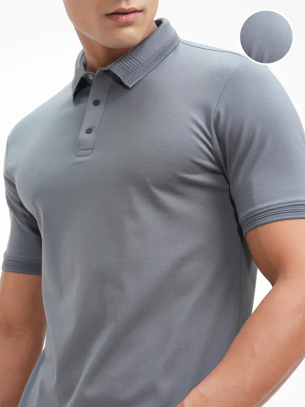 Highlander Men Grey Solid Polo Collar T-Shirt