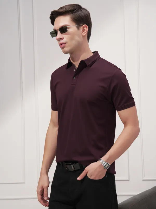 Highlander Men Maroon Solid Polo Collar Regular Fit T-Shirt