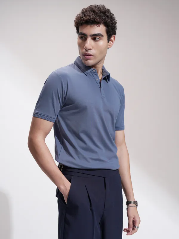 Highlander Men Blue Solid Polo Collar T-Shirt