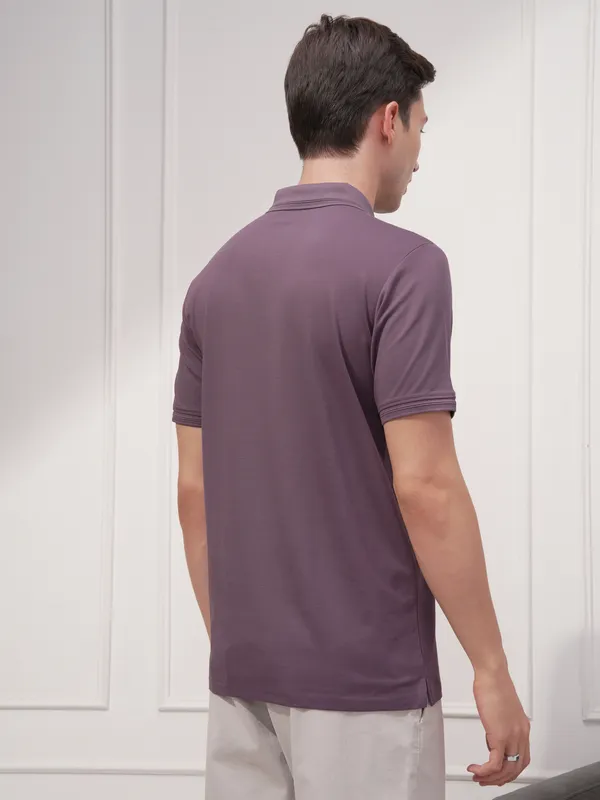 Highlander Men Purple Solid Polo Collar T-Shirt