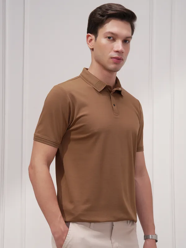 Highlander Men Brown Solid Polo Collar T-Shirt