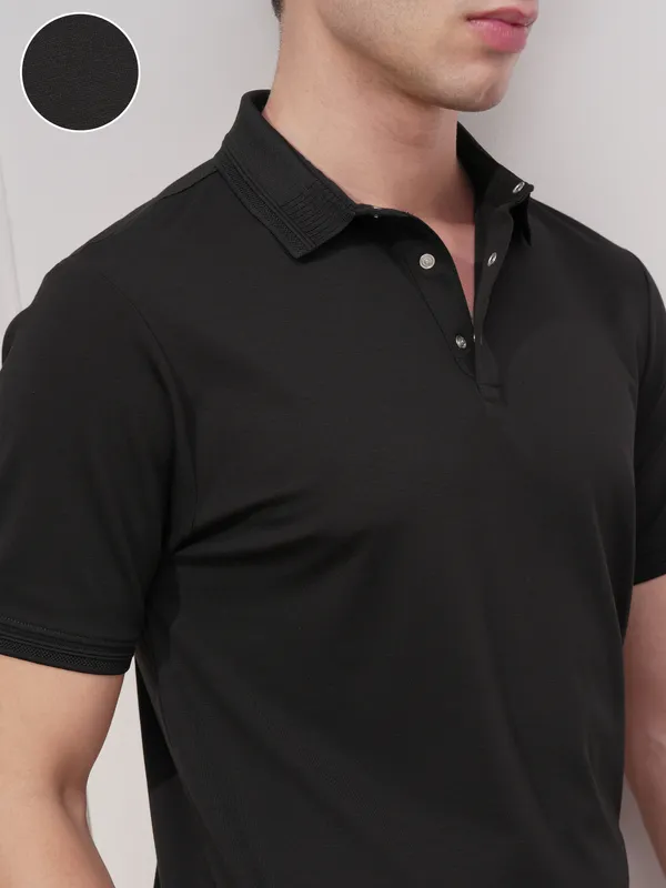 Highlander Men Black Solid Polo Collar Regular Fit T-Shirt