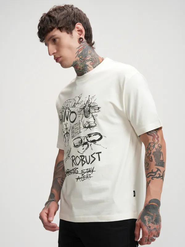 Highlander Men Off White Printed Round Neck T-Shirt
