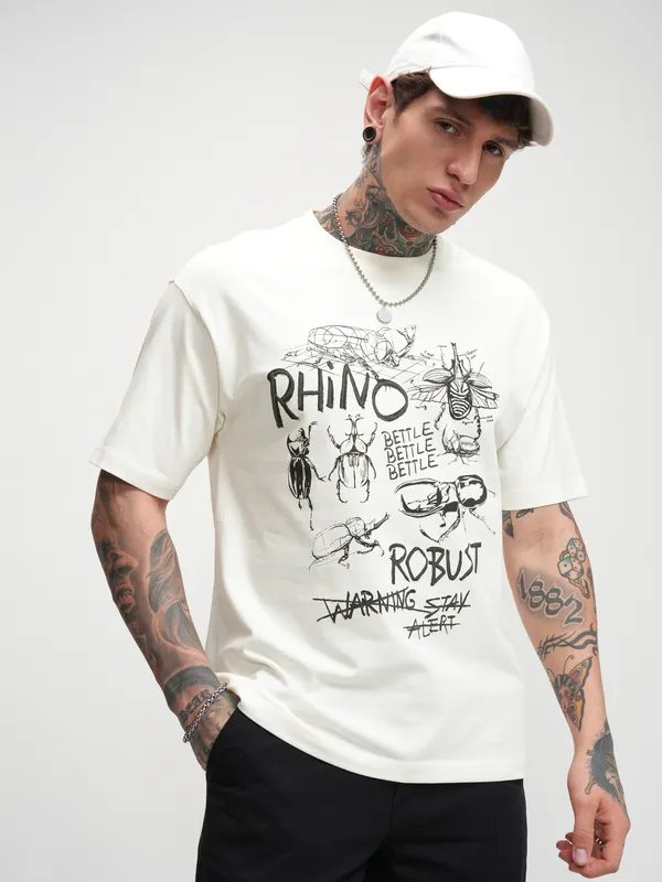 Highlander Men Off White Printed Round Neck T-Shirt